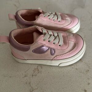 Old Navy Toddler Girls Sneakers 5c